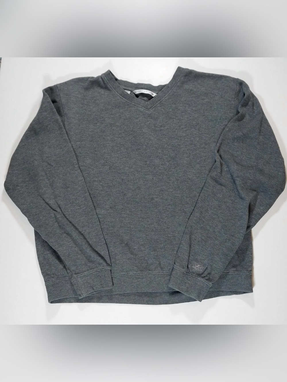 Cutter & Buck women’s size medium V neck sweater